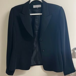 Tahari blazer size 8.